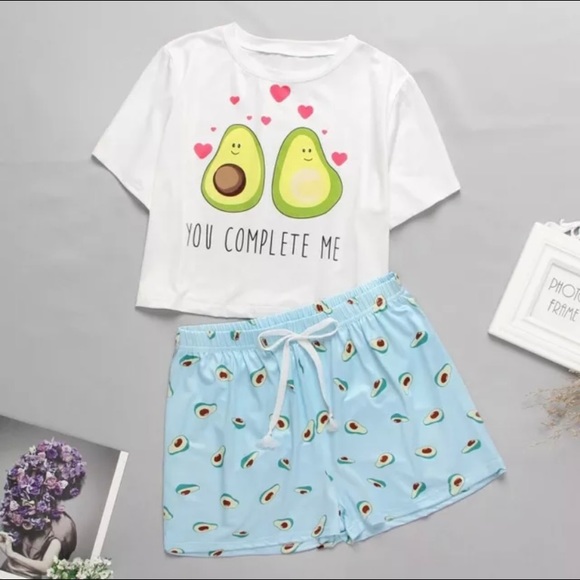 Other - NEW Wmns Sleepwear Set Avocado Shorts & Crop Top M